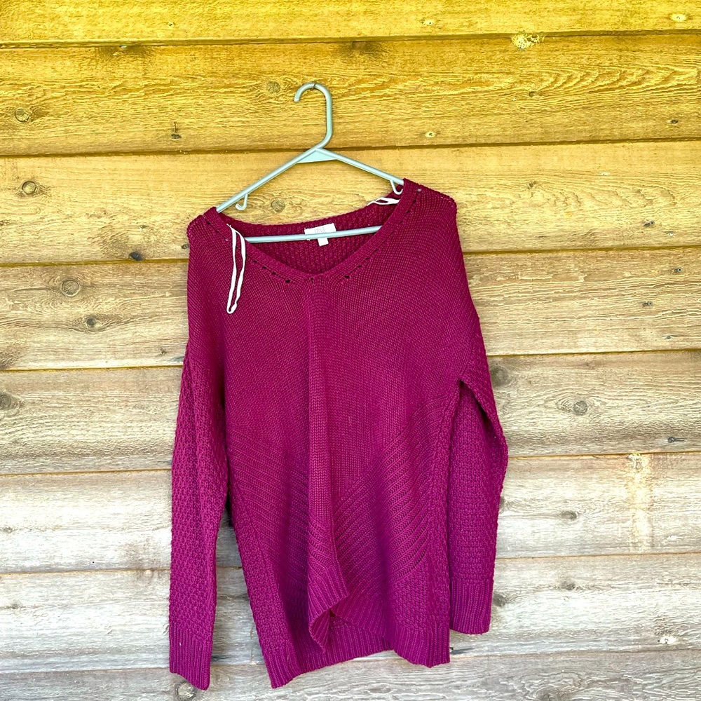 True craft pinkish/purple sweater